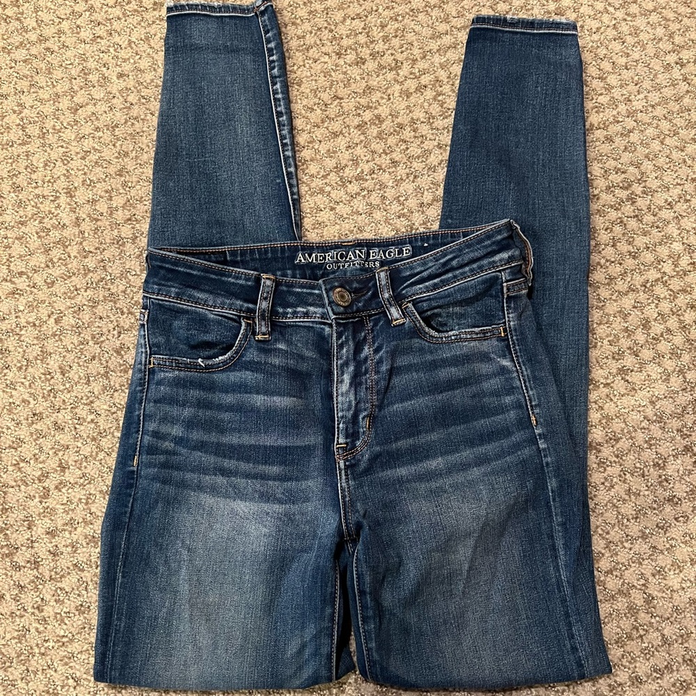American Eagle super stretch skinny jeans size 4